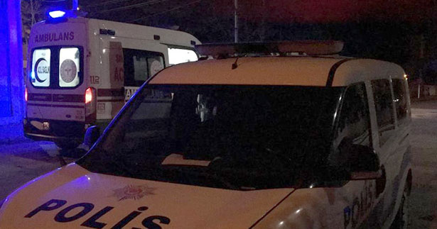 Sokak ortasında silahla vuruldu