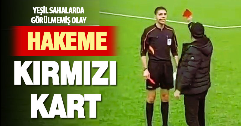 Kulüp yöneticisi kendisine kırmızı kart gösteren hakeme kırmızı kartla karşılık verdi
