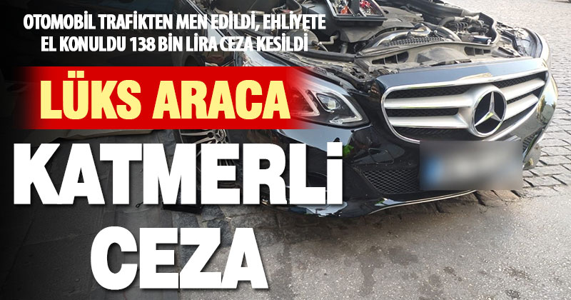 Sirenli lüks otomobil trafikten men edildi, sürücüsüne 138 bin TL ceza uygulandı