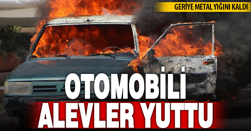 Çivril’de park halindeki araç alevlere teslim oldu